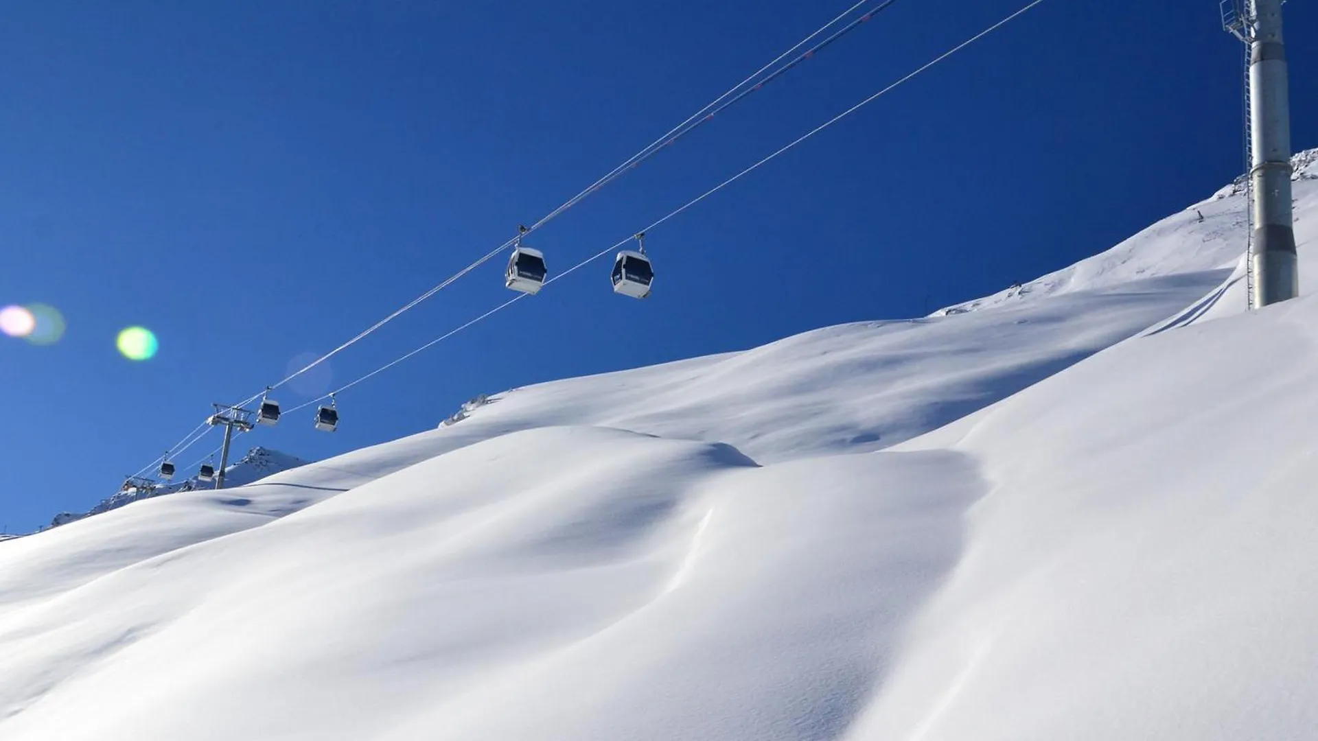 Apartment Charmant Studio Lumineux Skis Aux Pieds Avec Balcon Et Wi-Fi - Fr-1-182-8 Meribel